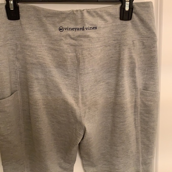 NWDT Vineyard Vines Performance 7/8 Leggings in Sharkskin gray, size L - Picture 6 of 9